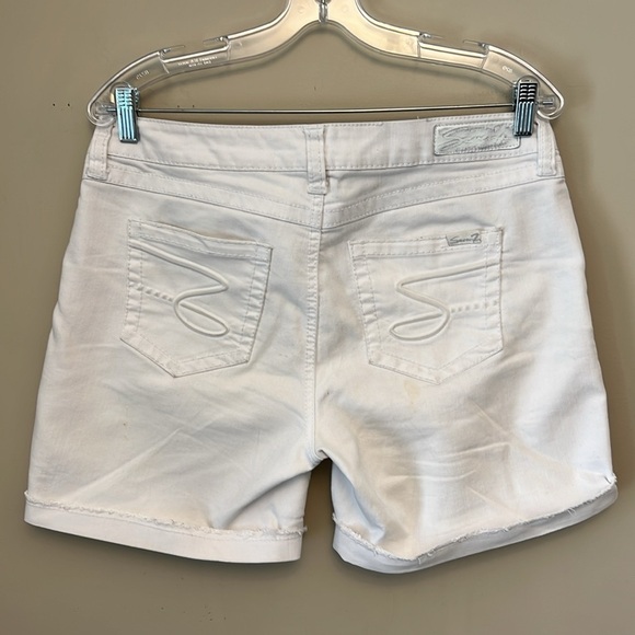 Seven7 Women's White Denim Shorts size 8 - Picture 2 of 8
